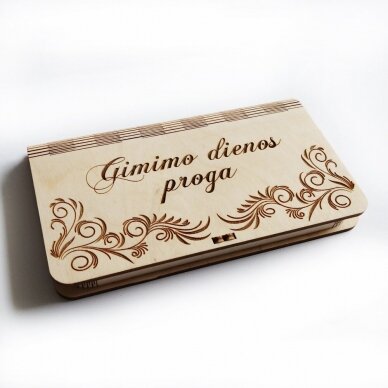 Medinė dovanų dežutė "Gimimo dienos proga" 1